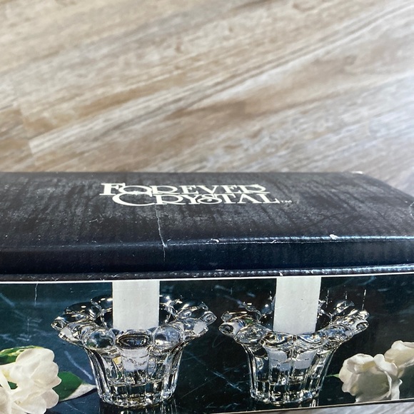 Flower Shape Forever Crystal Vintage Candle Candlestick Holders Set of 2 - Picture 3 of 3